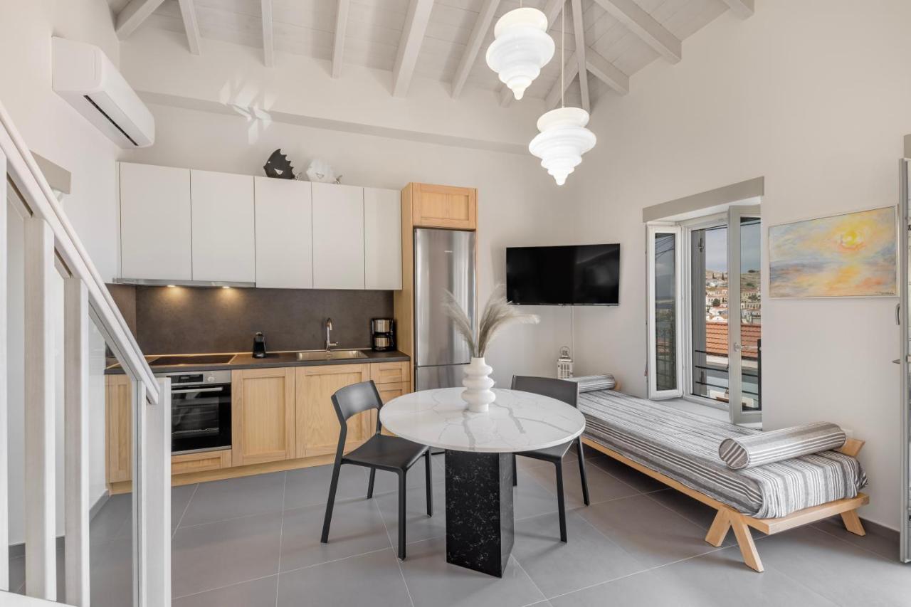 Chalki Sunrise Suites Eksteriør bilde