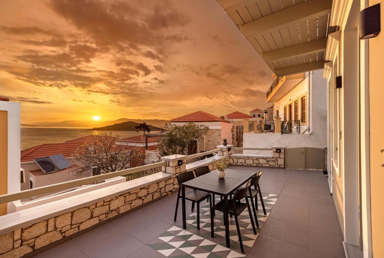 Chalki Sunrise Suites Eksteriør bilde